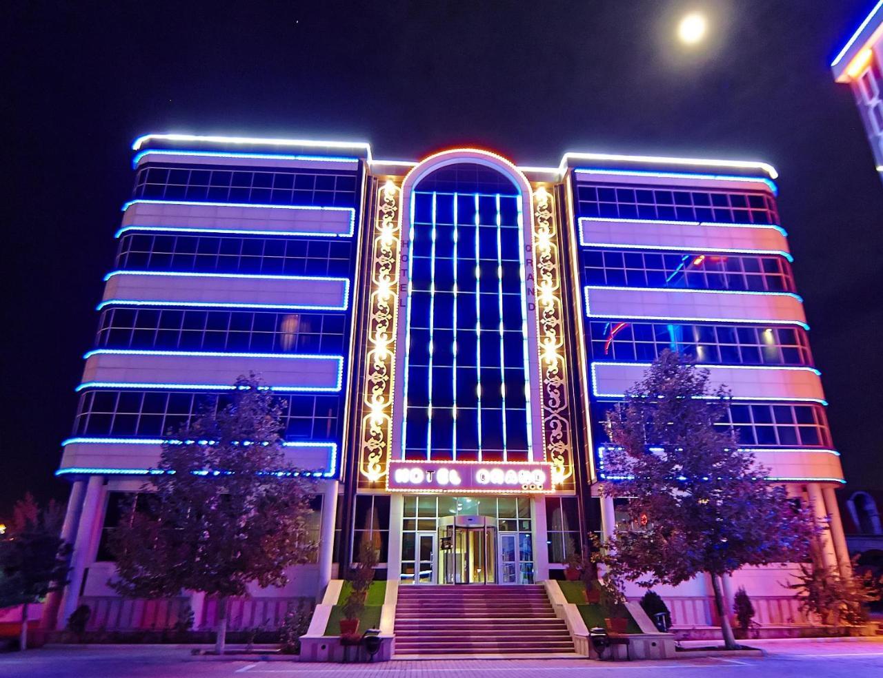 Grand Nakhchivan Hotel Dış mekan fotoğraf